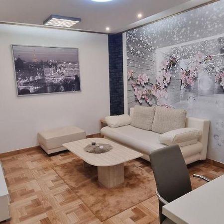 Apartman Croatea Загреб Экстерьер фото